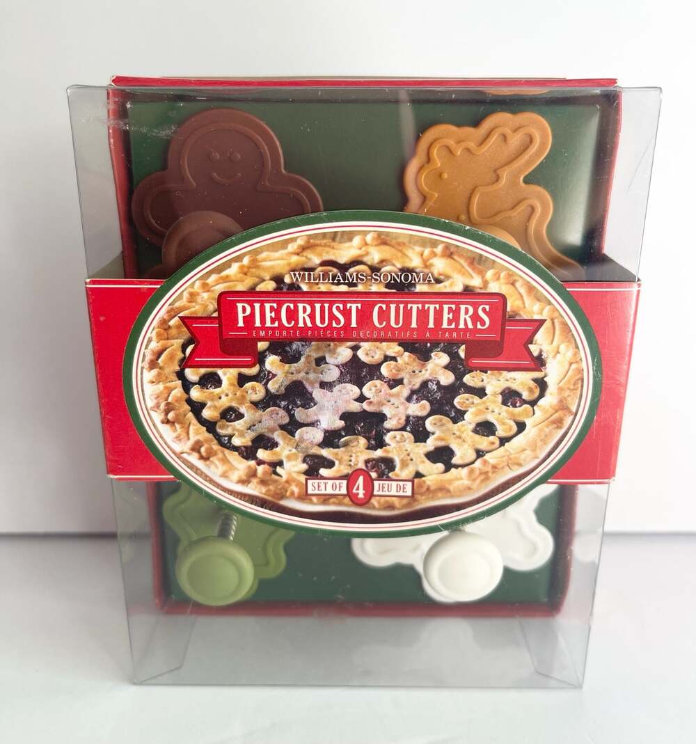 Williams Sonoma Holiday Piecrust Cutters Set of 4